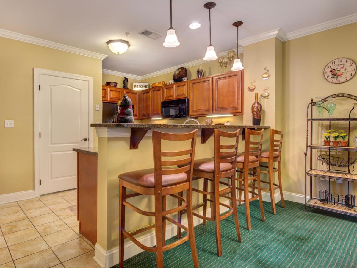 Апартаменты City Bear, 2Br, Pool, Spa, Downtown Gatlinburg, Sleeps 6 Экстерьер фото