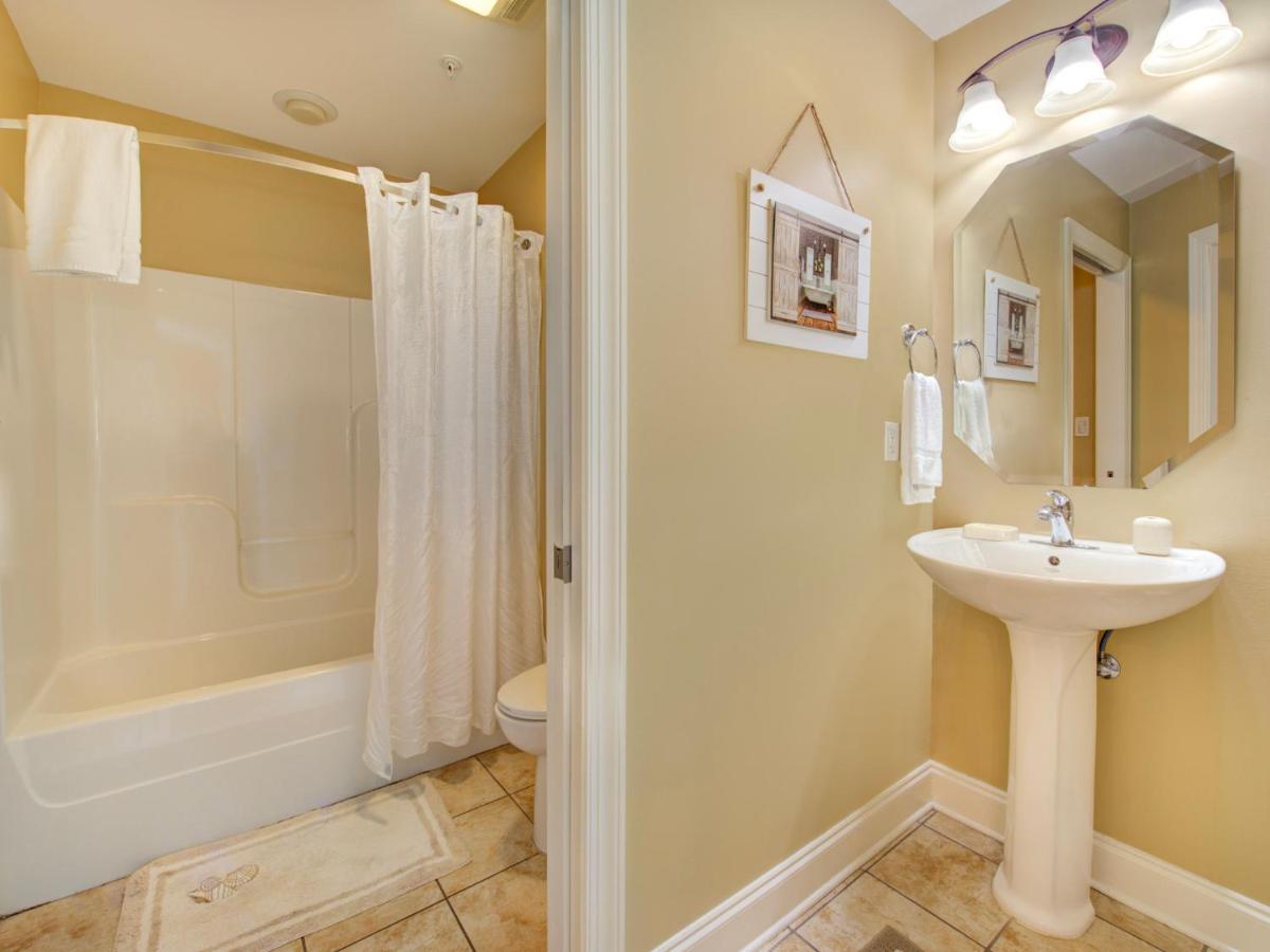 Апартаменты City Bear, 2Br, Pool, Spa, Downtown Gatlinburg, Sleeps 6 Экстерьер фото